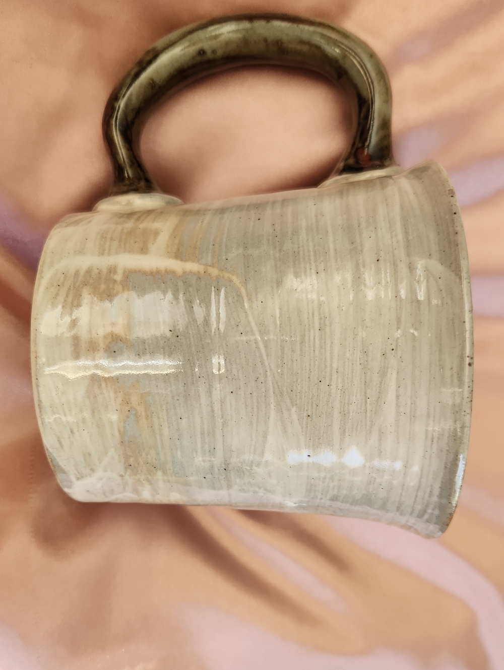 Accomplished Artisan Signedp Studio Pottery Speckled Earth Toned Complex Mug Lg